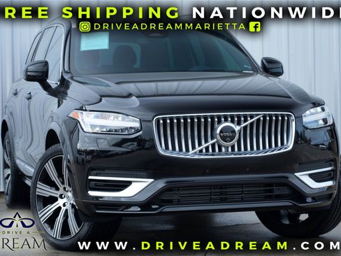 Used 2024 Volvo XC90 T8 Ultimate w/ Lounge Package image 2