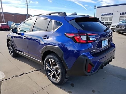 Used 2026 Subaru Crosstrek 2.0i Premium image 9