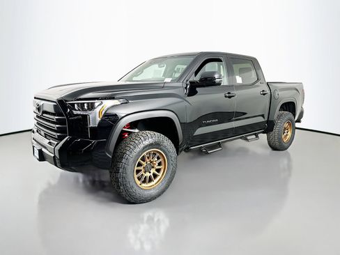 New 2026 Toyota Tundra Limited AWD/4WD image 3
