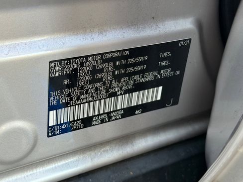 Used 2021 Toyota Venza Limited image 55