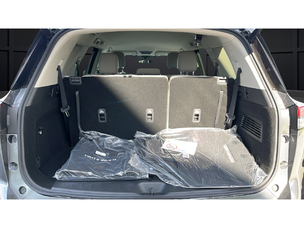 New 2026 Nissan Pathfinder SL AWD/4WD image 25