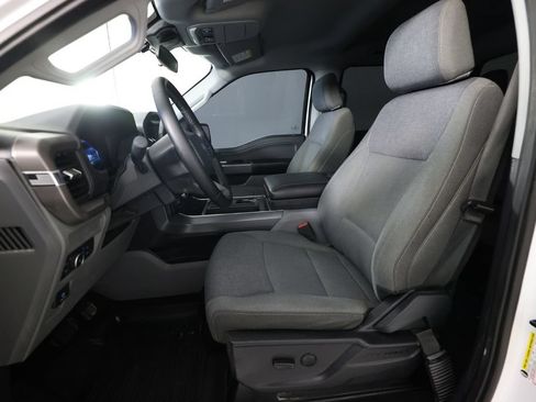 Used 2025 Ford F150 XLT w/ Equipment Group 301A Standard AWD/4WD image 14