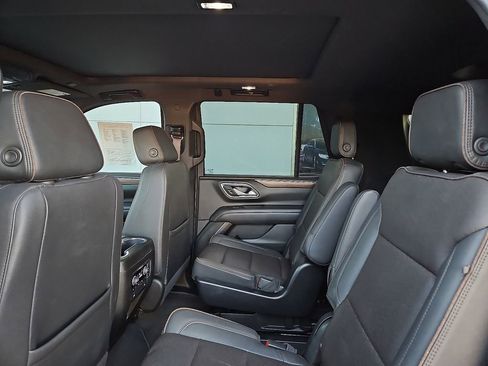 Used 2022 Chevrolet Tahoe High Country image 17