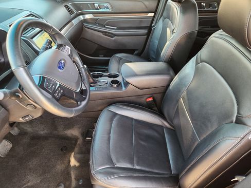 Used 2017 Ford Explorer Limited w/ Equipment Group 301A image 13