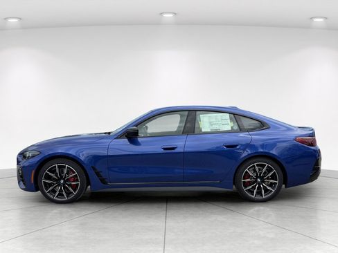 New 2026 BMW M440i w/ Premium Package RWD image 6