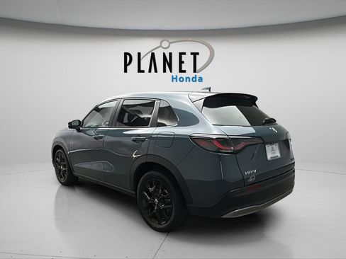 Certified 2024 Honda HR-V Sport image 5