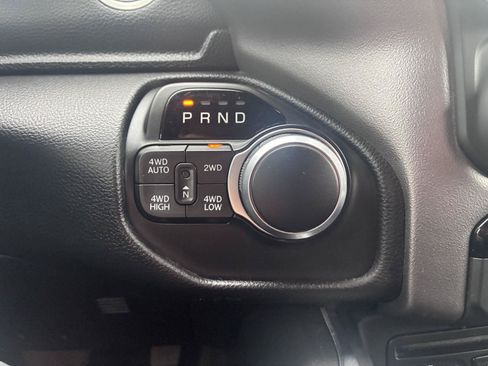 Used 2019 RAM 1500 Big Horn AWD/4WD image 15