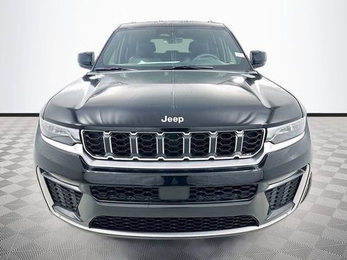 New 2026 Jeep Grand Cherokee Limited image 2