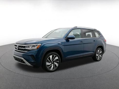 Used 2026 Volkswagen Atlas SE FWD image 3