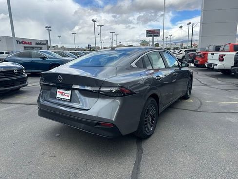 New 2026 Nissan Sentra SV FWD image 10