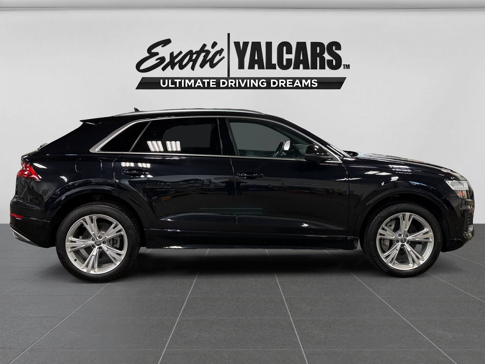 Used 2019 Audi Q8 Premium Plus w/ Premium Plus AWD/4WD image 6