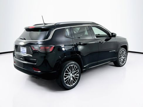 Used 2022 Jeep Compass Limited w/ Elite Group AWD/4WD image 5