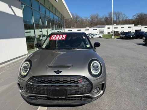 Used 2020 MINI Cooper Clubman S image 3
