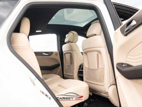 Used 2017 Mercedes-Benz GLE 43 AMG 4MATIC image 19