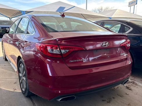 Used 2017 Hyundai Sonata Limited image 7