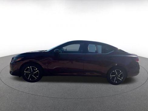 Used 2025 Nissan Sentra SV FWD image 8