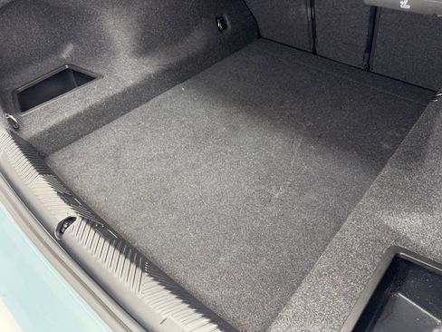 Used 2026 BMW 530i xDrive w/ Premium Package image 79