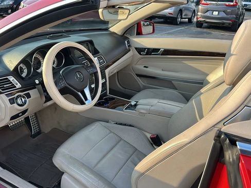 Used 2014 Mercedes-Benz E 350 Cabriolet w/ Premium 1 Package image 46