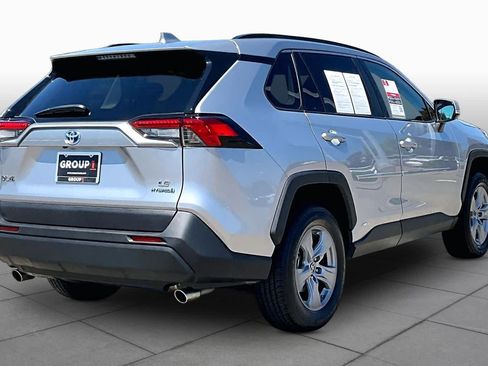 Used 2023 Toyota RAV4 LE AWD/4WD image 12