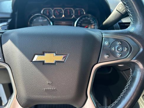 Used 2019 Chevrolet Tahoe Premier AWD/4WD image 12