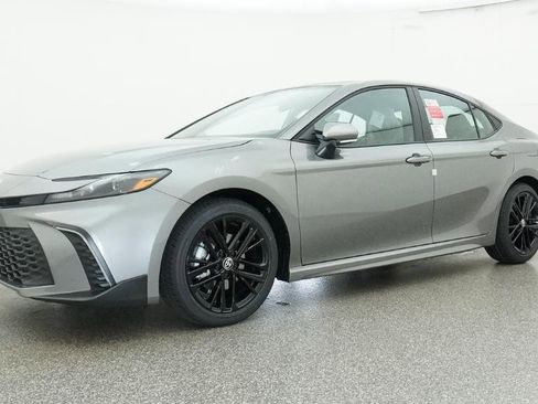 New 2026 Toyota Camry SE image 9