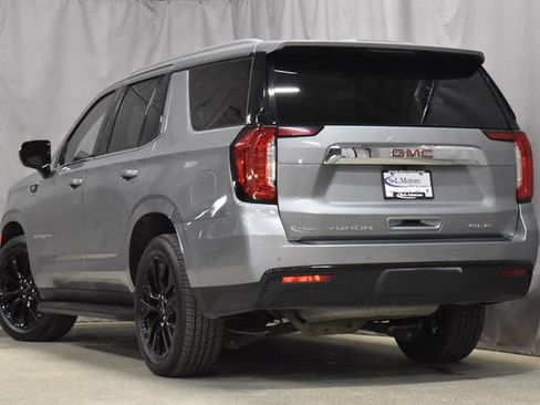 Used 2024 GMC Yukon SLE image 7