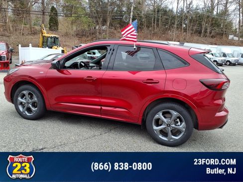Certified 2024 Ford Escape ST-Line image 5