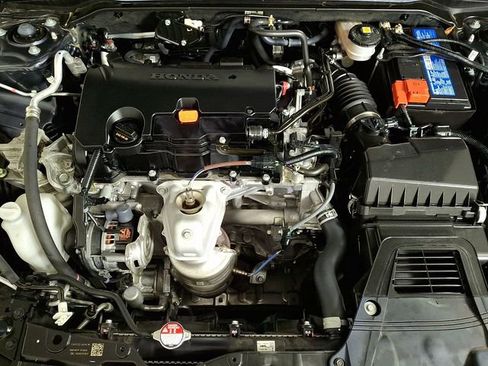 Used 2023 Honda Civic LX image 28
