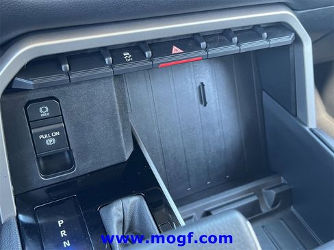 Used 2024 Toyota Tundra Limited image 10