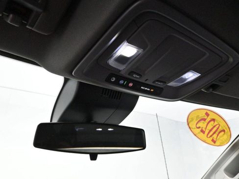 Used 2025 Chevrolet Silverado 2500 W/T w/ WT Convenience Package image 23