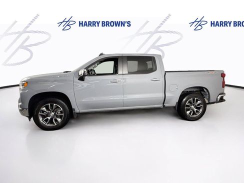 Used 2024 Chevrolet Silverado 1500 LT AWD/4WD image 27