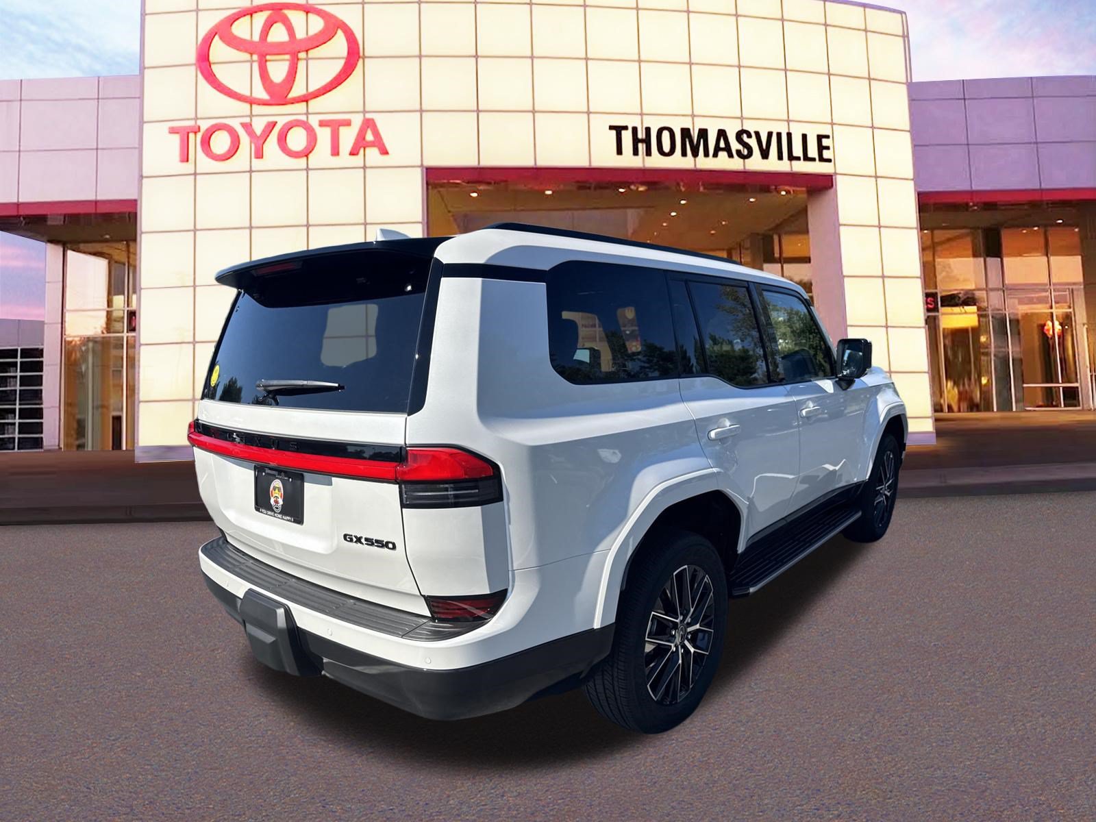 Used 2026 Lexus GX 550 w/ Cold Area Package AWD/4WD image 5