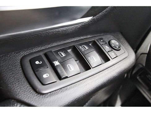 Used 2022 RAM 1500 Big Horn AWD/4WD image 20