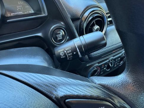 Used 2016 Scion iA FWD image 31