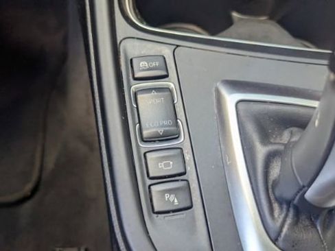 Used 2015 BMW 328d xDrive Wagon image 36