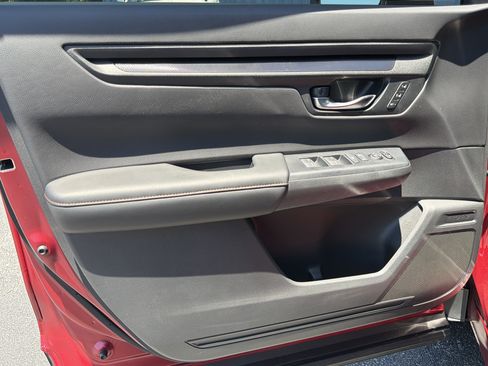 Used 2025 Honda CR-V Sport-L image 10