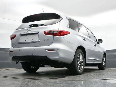 Used 2013 INFINITI JX35 AWD w/ Premium Pkg image 21