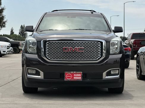 Used 2016 GMC Yukon Denali w/ Open Road Package AWD/4WD image 11