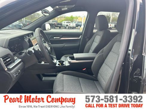 New 2026 GMC Terrain Elevation image 11