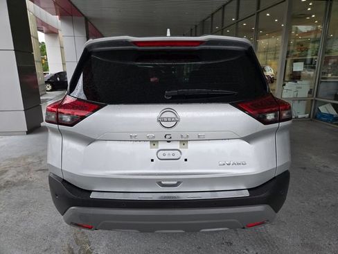Used 2023 Nissan Rogue SV AWD/4WD image 7