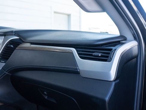 Used 2018 GMC Yukon Denali w/ Denali Ultimate Package image 16