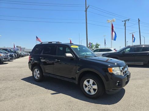 Used 2012 Ford Escape XLT AWD/4WD image 3