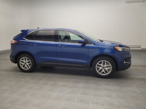 Used 2023 Ford Edge SEL image 11