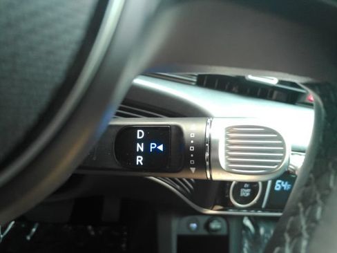 Used 2022 Hyundai Ioniq 5 SE w/ Cargo Package RWD image 40