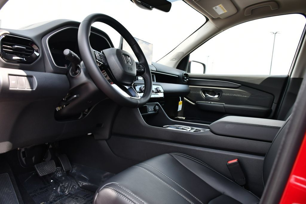 New 2026 Honda Pilot Touring image 14