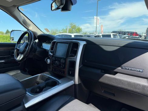 Used 2017 RAM 1500 Laramie AWD/4WD image 20