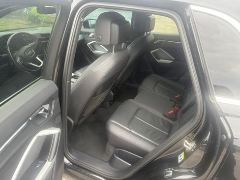Used 2021 Audi Q3 2.0T Premium AWD/4WD image 2