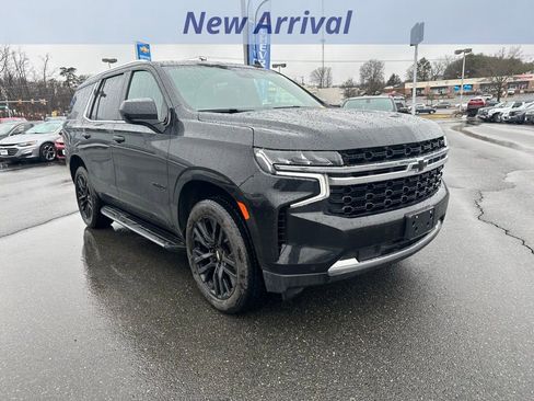 Used 2023 Chevrolet Tahoe LS image 2