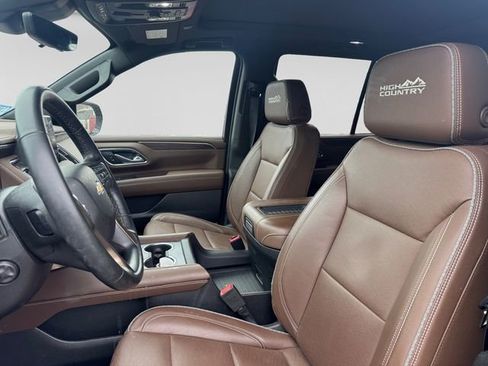 Used 2024 Chevrolet Tahoe High Country image 6