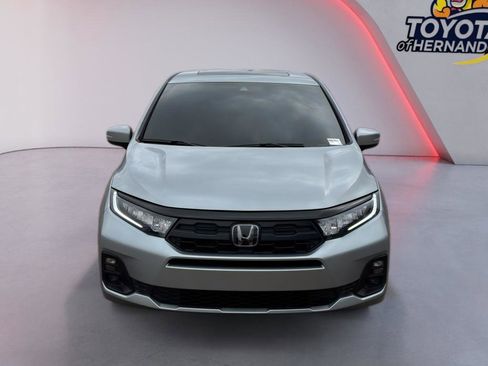 Used 2025 Honda Odyssey EX-L image 2